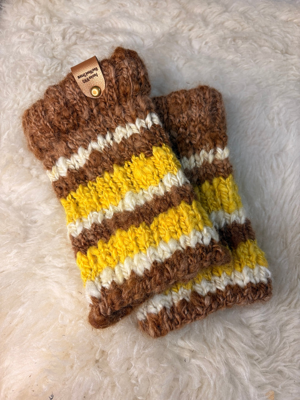 Mini mitaines rayées brun caramel, jaune soleil et écru